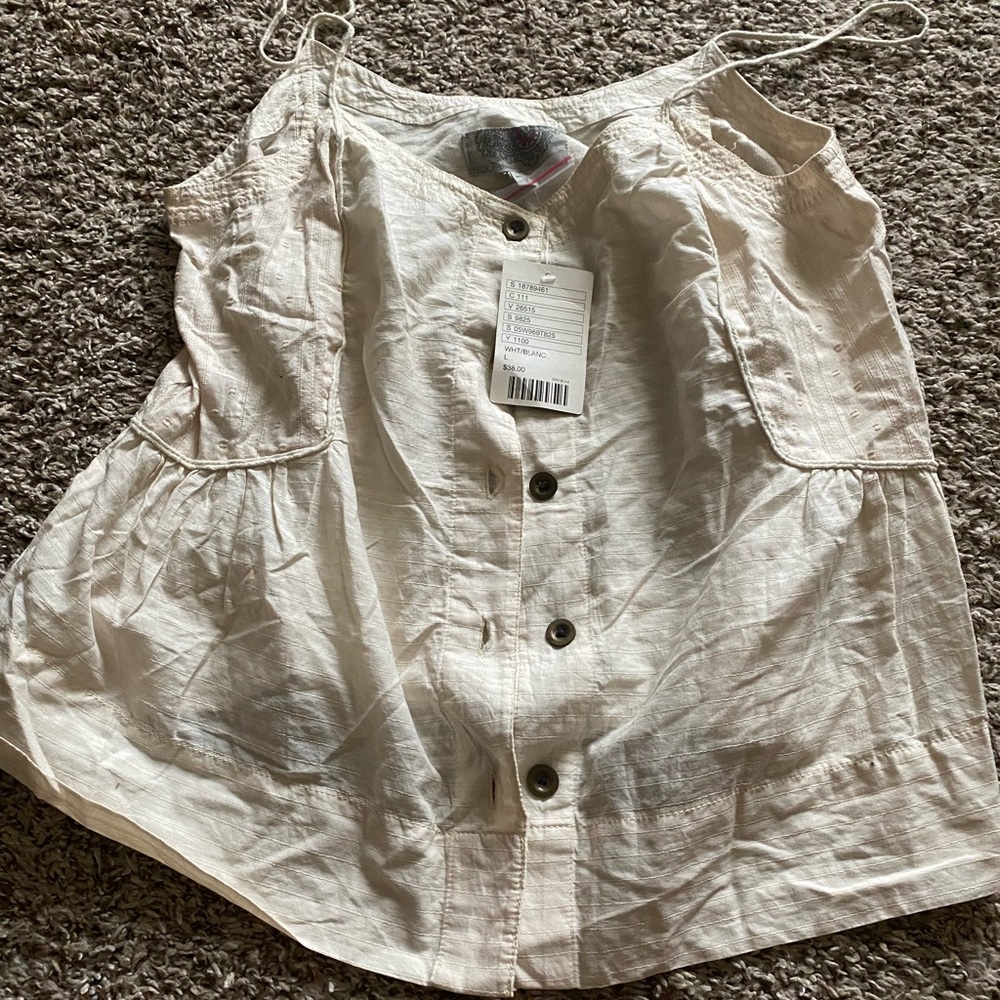 NWT top! - Picture 2 of 6